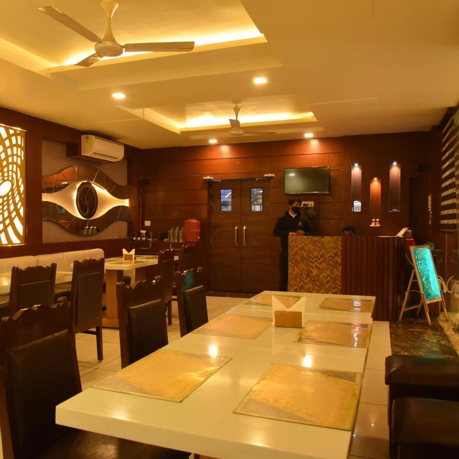 Hotel Vitthal International, Prayagraj Exterior photo